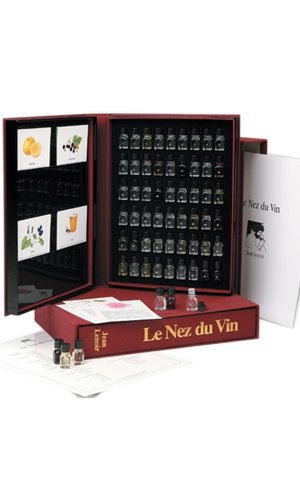 Нос вина книга. Le nez du VIN 54 ароматы. Коллекция нос вина "54 аромата виски". Коллекция нос вина "54 аромата" (на русском языке). Набор винный нос.