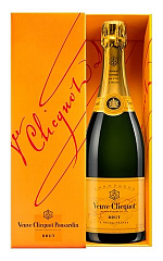 Вдова Клико  23 999&nbsp;₽