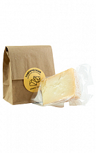 Сыр Таврический из коровьего и овечьего молока (выдержка от 4 месяцев), 100 г  5 309 ₽