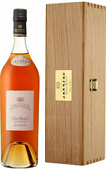 Жанно, 1980, в деревянной коробке  26 159&nbsp;₽