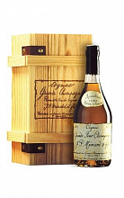 Менар Ансестраль Резерв Де Фамий 45 лет  31 999 ₽