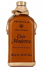 Трес Мухерес Репосадо (В Коже)  3 490 ₽